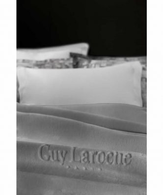 Βελουτέ Κουβέρτα King Size (Γίγας) SMOOTH της Guy Laroche (240x260) GREY