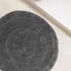 Στρογγυλό Πατάκι Μπάνιου MAGGIE της MELINEN (Φ:60cm) - DARK GREY